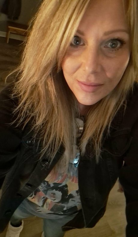 hairy pregnant onlyfans art naked images