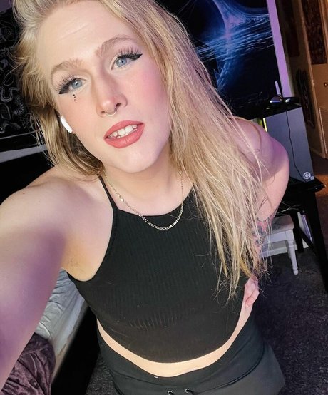 Ghost Romper erotic star photos