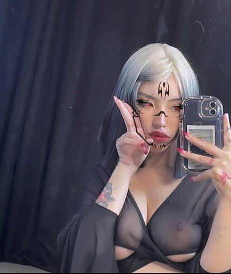 katxrox star hot image