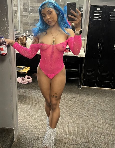 Kaashkare3 star adult picture