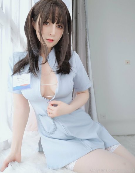 silver881 nude model pics