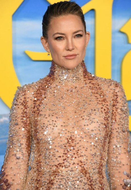 ebony smoking onlyfans beautiful picture