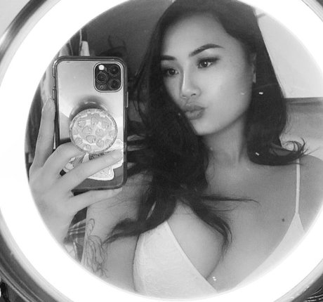 lindaafreckles pornstar free photos