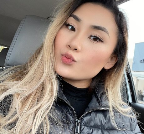 lindaafreckles pornstar art photos