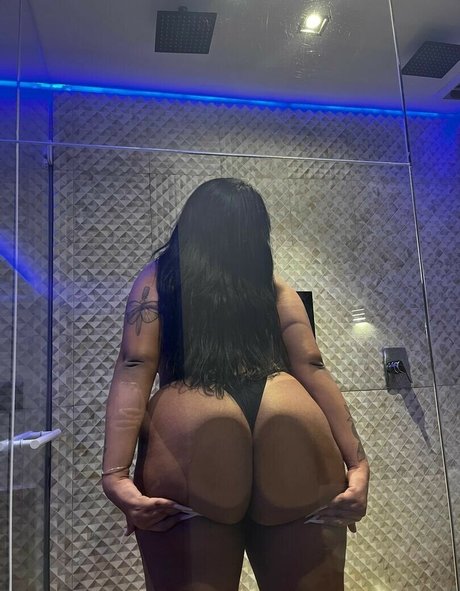 MandyLia star pretty pics