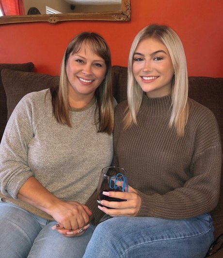 Holly Cloar top model photos