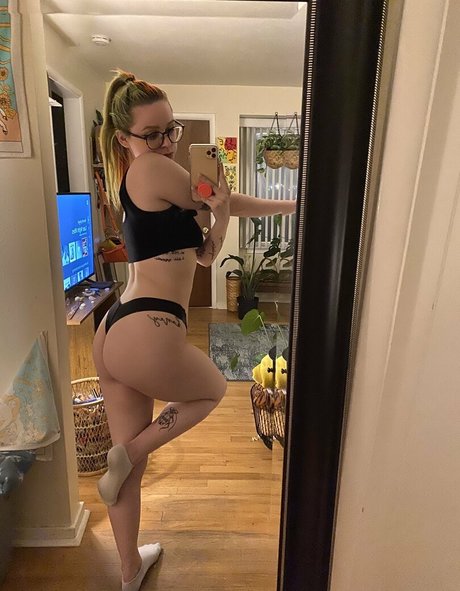 sensual yoga onlyfans art nude image