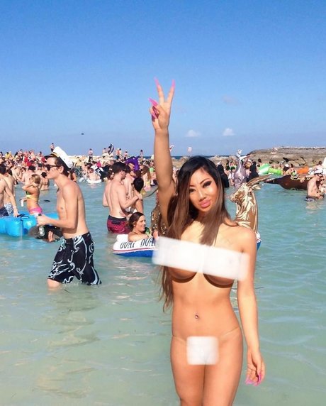 virgin onlyfans beautiful naked galleries