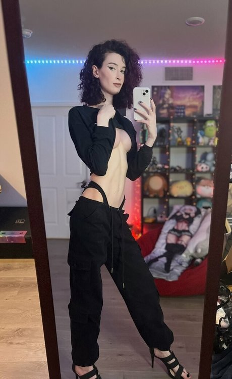 Yishai pretty star picture