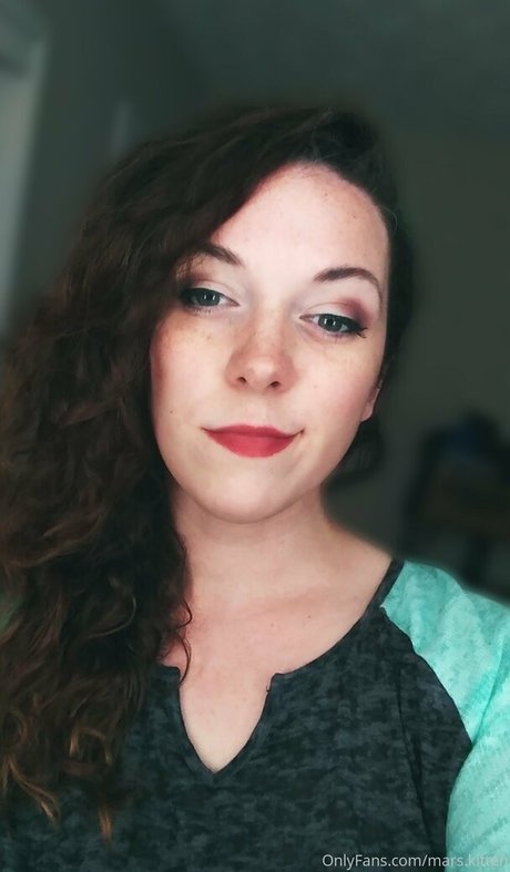 mars kitten model hd pictures