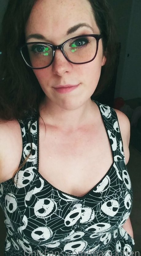 mars kitten model nude images