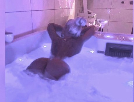 Nikola Rihova star free photo