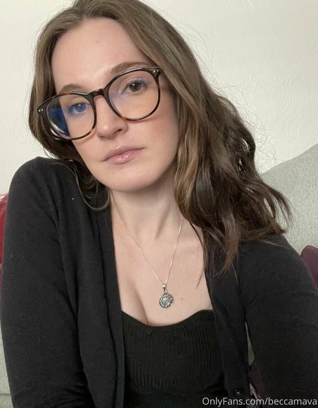 beccamava hot star img