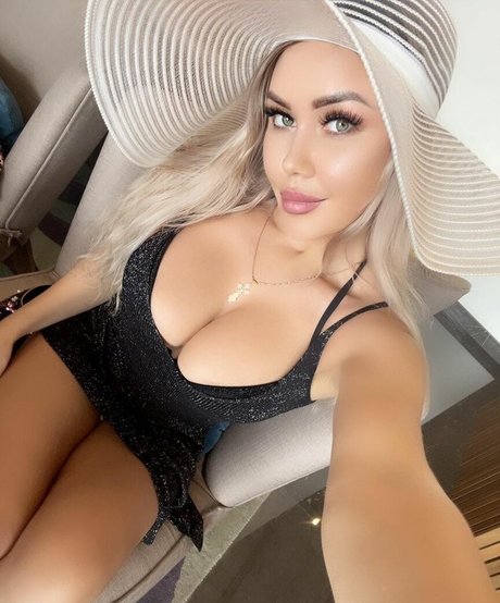 Katerina Bodriagina erotic pornstar photos