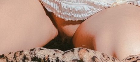 Vanessa Mesquita xxx model picture