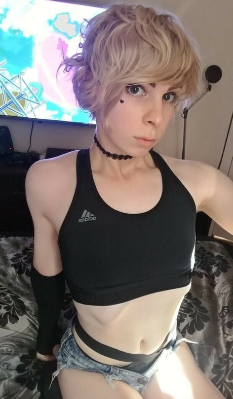 blonde babe onlyfans best images