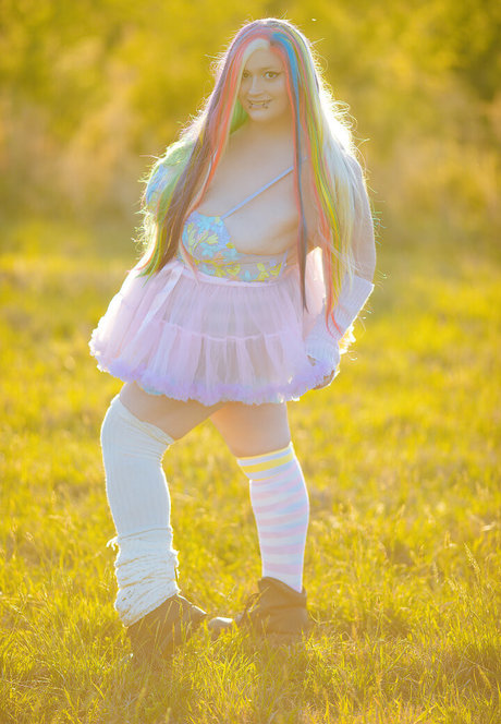 spikezombie star nudes gallery