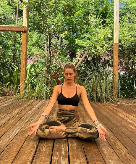 squat onlyfans sexy xxx pictures