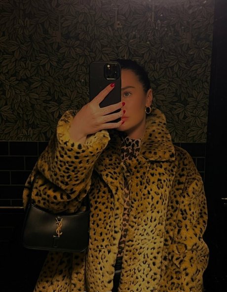 latex onlyfans pornos photos