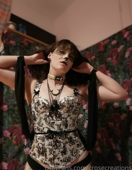 crosecreations star top pic