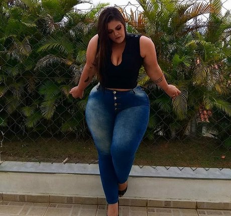 latina feet onlyfans beautiful xxx picture