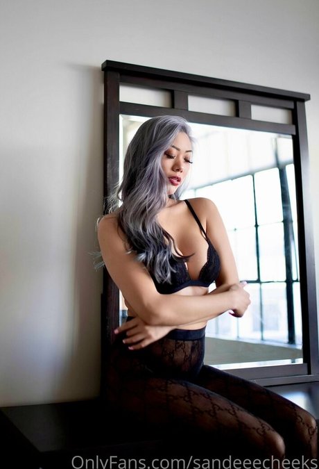 sandeeecheeks star best image