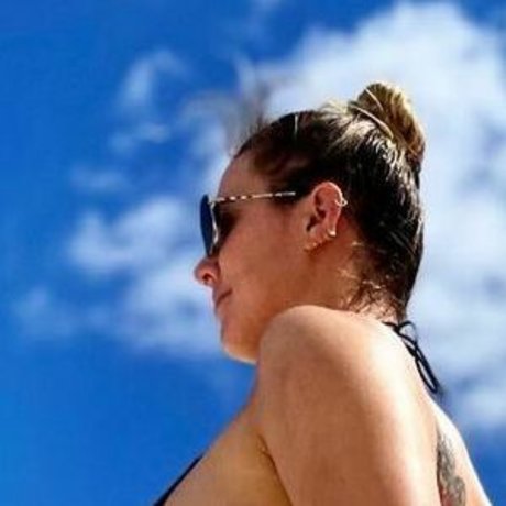 Naomi Schitkovitz pornstar xxx galleries