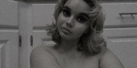 Crystal Chase beautiful actress image