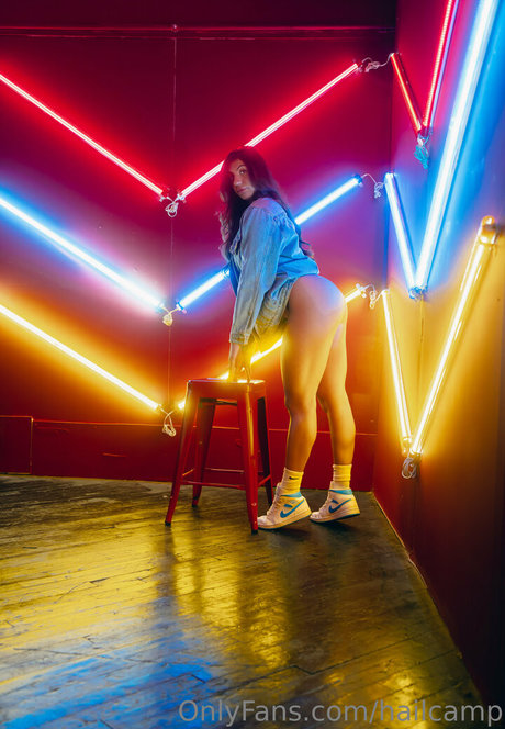 Hailcamp exclusive model gallery