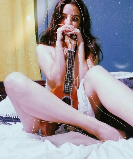 GreikaFrz pretty pornstar image