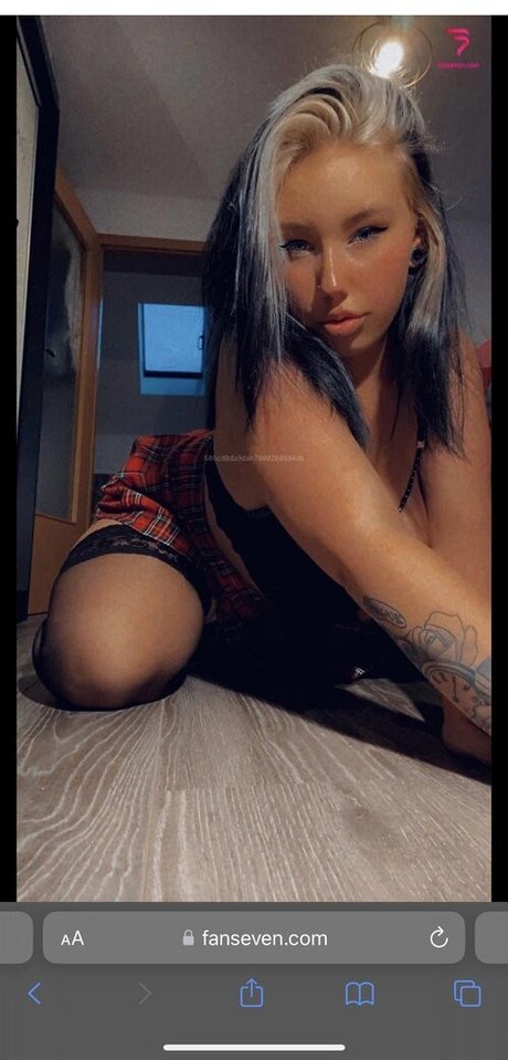 Van sen naked pornstar pics