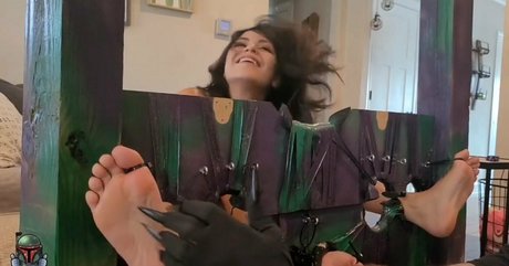 fettishvids star hot images