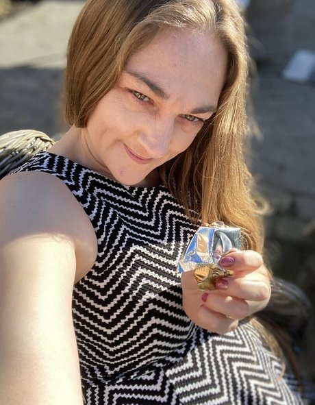 peachvanilla art pornstar photo