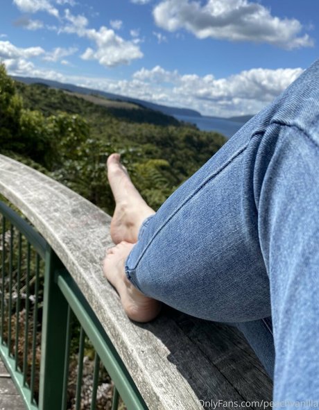 extreme onlyfans porn image