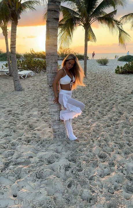 lunalust official star sexy photos