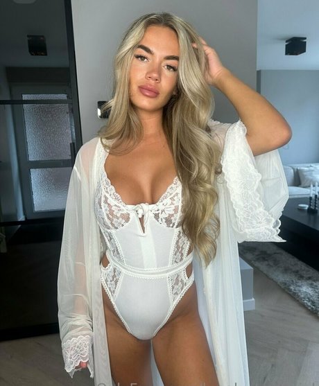 lunalust official hd model picture