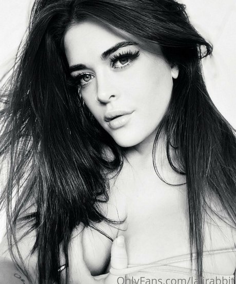 Lalirabbit art star pictures