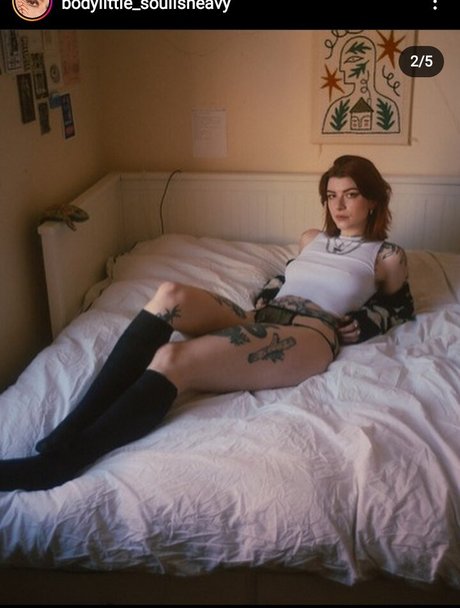 IvyElf sex model galleries