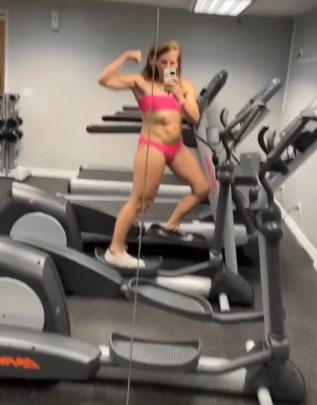 Ali Spagnola free actress pic