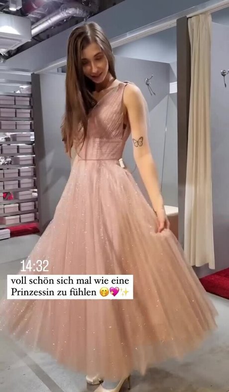 basostream adult star photo