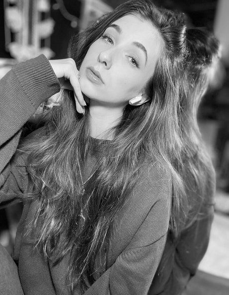 hottest teacher onlyfans sexy naked photos