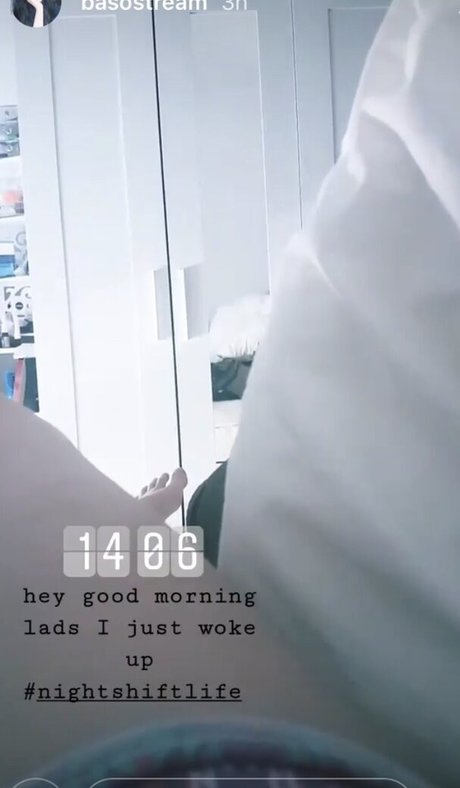 basostream nice actress photo