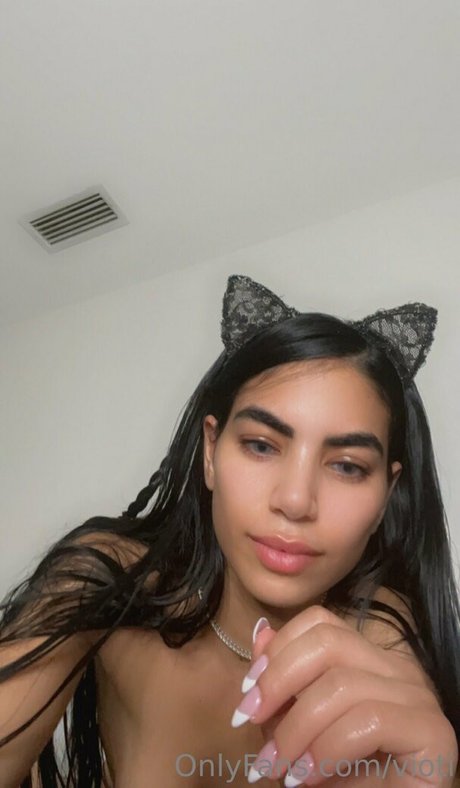 vioti nice actress photo