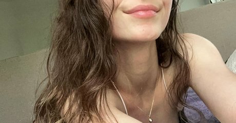 kattinthehatfree nice model img