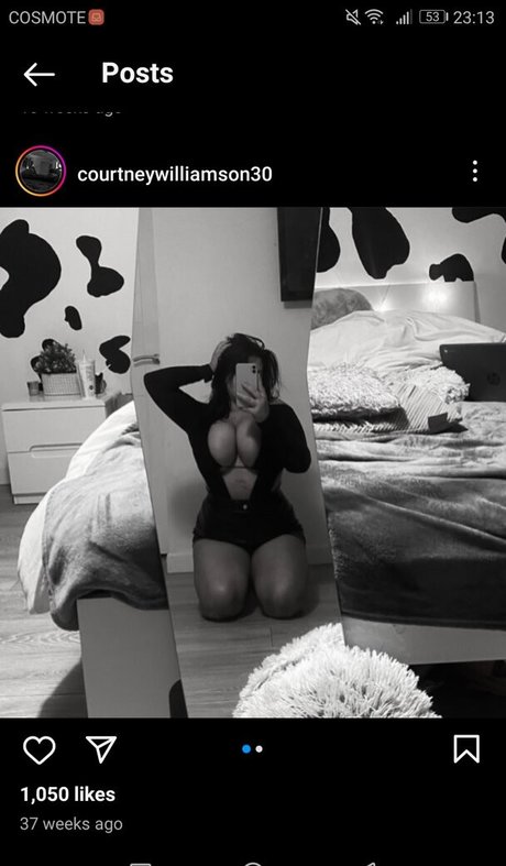 Courtney Williamson model erotic photos