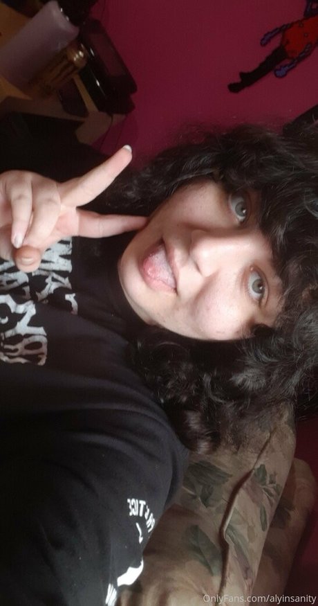 blonde babe onlyfans art nude photo