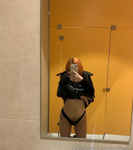 teribalci star nude picture