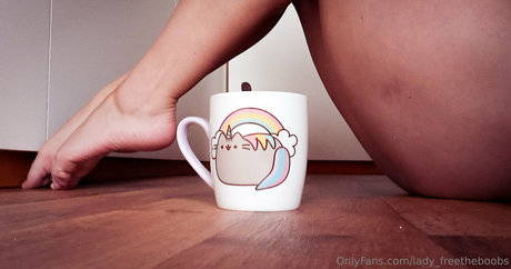 lady freetheboobs model sex picture