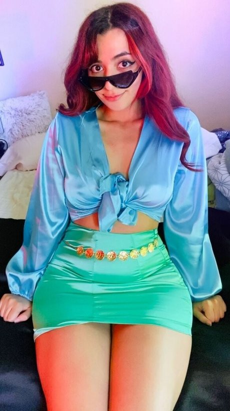 Denims model pretty pictures