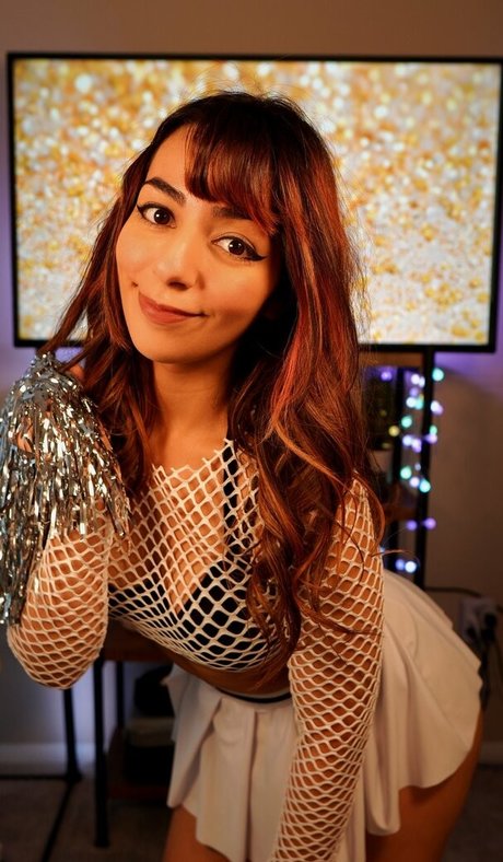 Denims high quality actress image